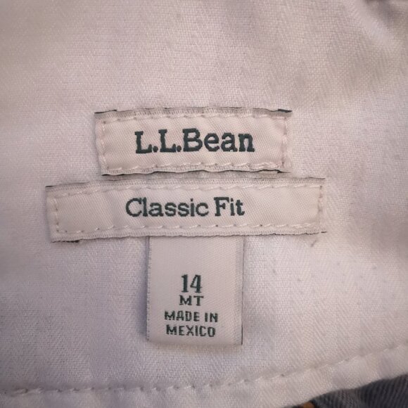 L.L. Bean Classic Fit Ladies Size 14 Tall Medium Wash Blue Jeans - Picture 3 of 15